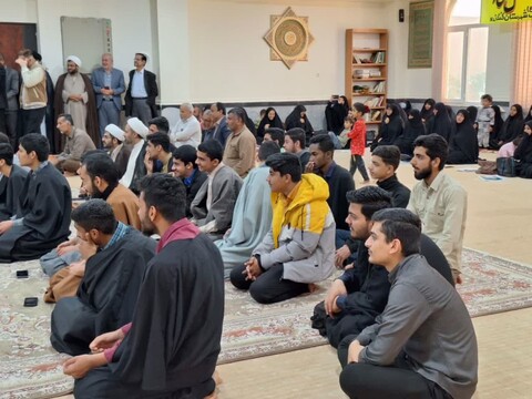 تصاویر/ دیدار آیت الله حسینی بوشهری با طلاب کنگانی