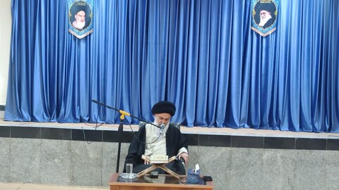 تصاویر/ دیدار آیت الله حسینی بوشهری با طلاب کنگانی