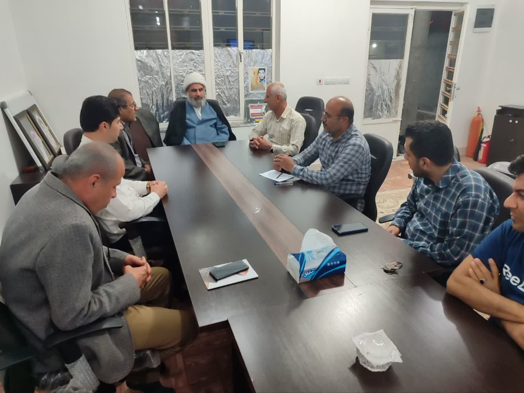 ناظرین باید با تمام وجود از رأی مردم حراست کنند