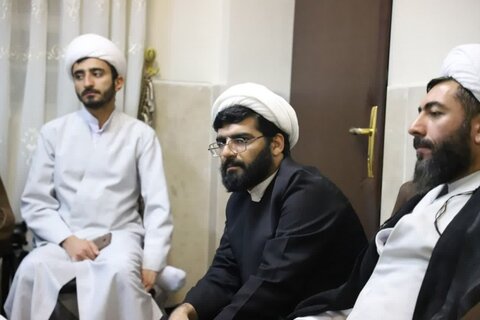 تصاویر/سرکشی مدیر و معاونین حوزه های علمیه کردستان از حوزه مدرسه علمیه کامیاران