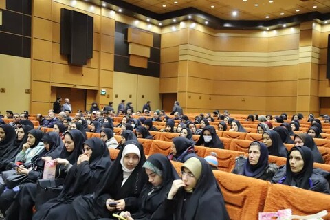 تصاویر/ همایش مربیان تربیتی بمناسبت هفته امورتربیتی و تربیت اسلامی در تبریز