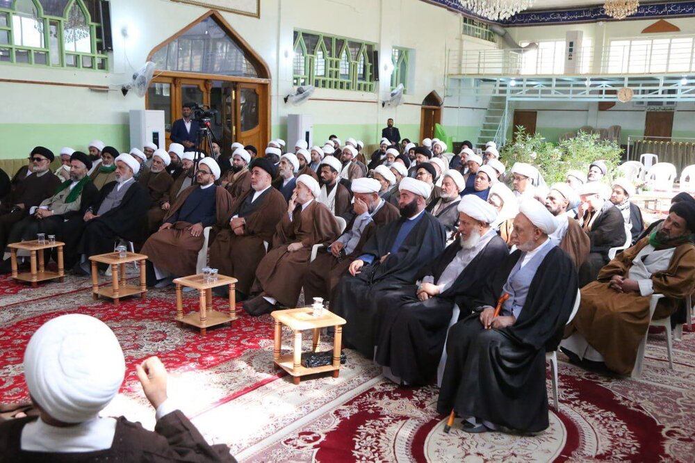 خطیب و عالم دینی اگر اعتماد به خدا مبنی بر پیروزی نداشته باشد، شکست خورده است