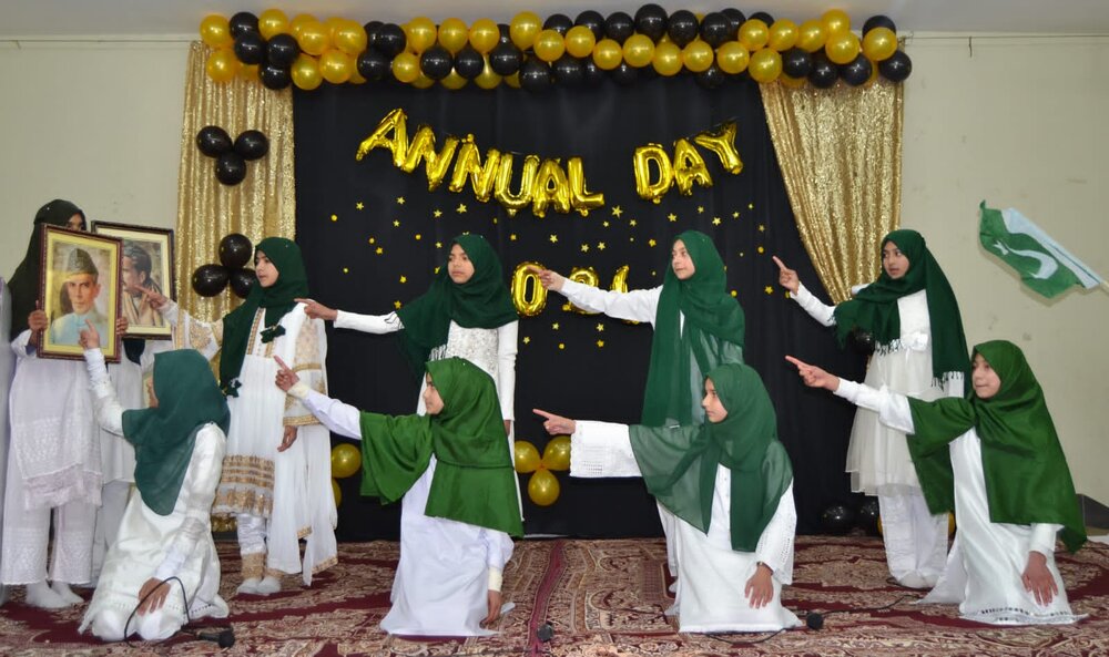 قوموں کی ترقی اور کامیابی تعلیم و تربیت کے ذریعے ہی ممکن ہے، پرنسپل آف فاطمیہ اسکول اینڈ کالج