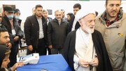 فیلم| حضور نماینده ولی فقیه در استان مرکزی در پای صندوق‌های رأی
