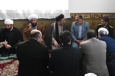 تصاویر/ دیدار مدیر مرکز اسلامی استان آذربایجان غربی با علما و طلاب اهل سنت قطور خوی