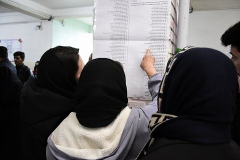 تصاویر/ حضور پرشور مردم ارومیه در پای صندوق‌های رأی