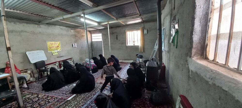 بچههای ترک تحصیل کرده دیروز و معلمان امروز روستا/ بانویی که ناجی منطقه محروم خود شد