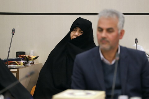 تصاویر/ آیین بهره برداری و گلنگزنی پروژه های جدید عمرانی حوزه های علمیه خواهران