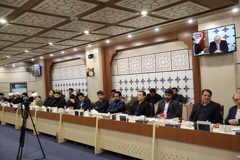 تصاویر/ آیین بهره برداری و گلنگزنی پروژه های جدید عمرانی حوزه های علمیه خواهران