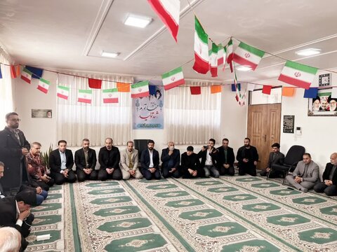 تصاویر دیدار منتخب الیگودرز با امام جمعه شهرستان