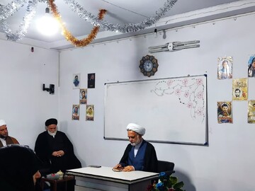 آیین تکریم و معارفه مدیر مدرسه علمیه حضرت بقیه الله اعظم (عج) نسیم شهر برگزار شد