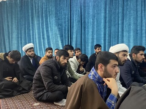 تصاویر/ نشست علمی در مدرسه علمیه امام رضا (ع) میاندوآب
