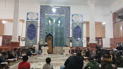 تصاویر/محفل انس با قرآن در مسجد پایگاه قرآن بیت العلی علیه السلام