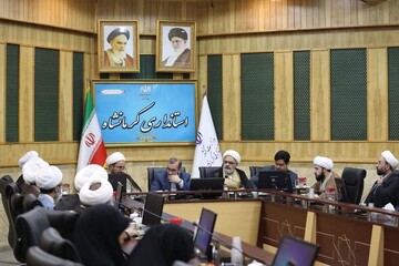 تصاویر/ نشست مسئولان دفاتر نهاد نمایندگی رهبر معظم انقلاب در دانشگاه های استان با استاندار کرمانشاه