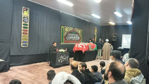 تصاویر مراسم وداع با پیکر آیت الله امامی کاشانی در دانشگاه شهیدمطهری مشهد