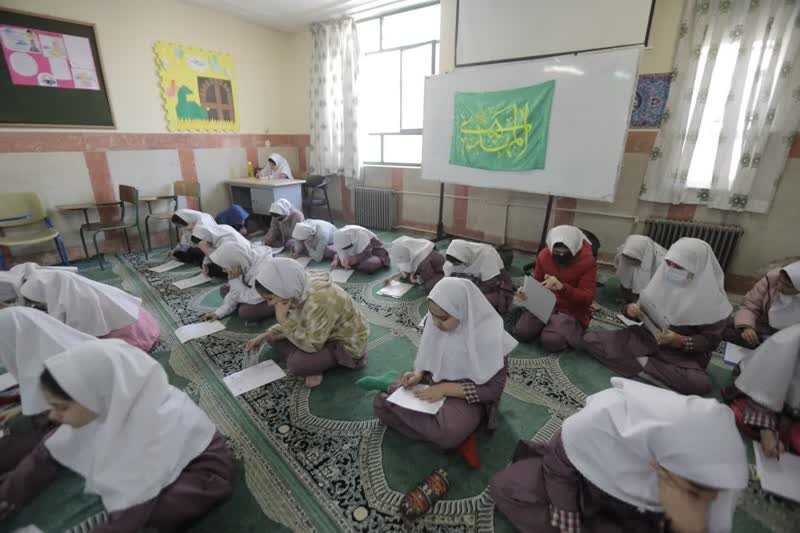 پویش کتابخوانی آقاجان سلام پویش کتابخوانی آقاجان سلام