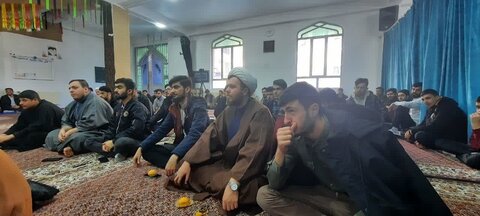 تصاویر/ کرسی آزاداندیشی در مدرسه علمیه امام رضا (ع) میاندوآب