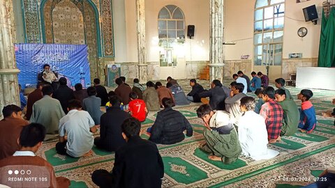 تصاویر/ مراسم دعای ندبه طلاب مدرسه علمیه صاحب الزمان(ع) بشاگرد