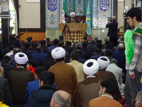 تصاویر/ اقامه نماز جمعه شهرستان چهاربرج