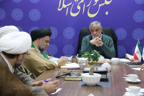 نشست طلاب و روحانیون با منتخب مردم در مجلس شورای اسلامی