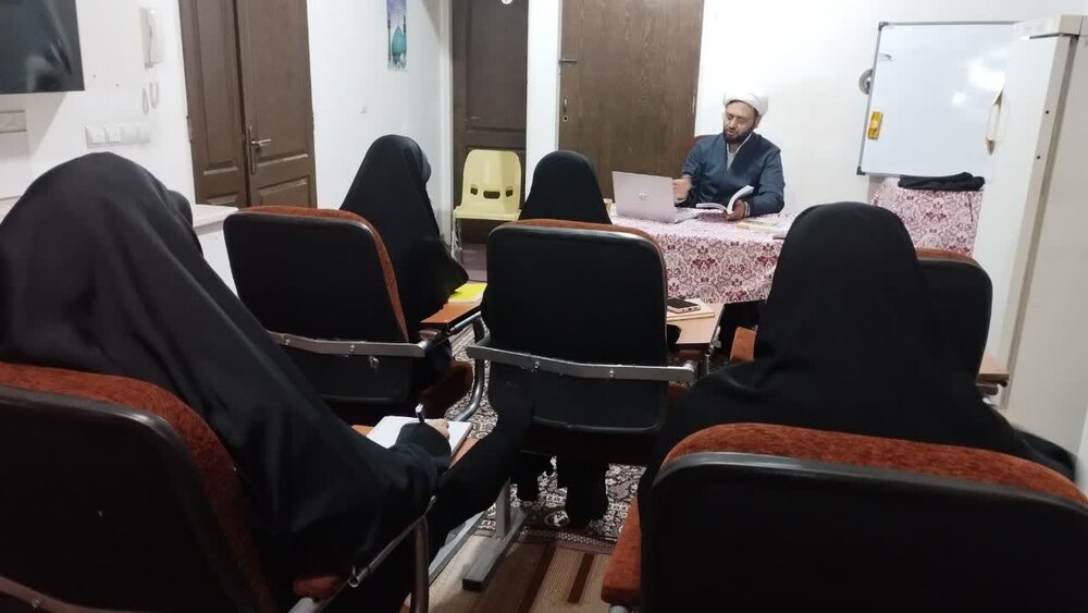 اردوی علمی، مهارتی اساتید حوزه علمیه خواهران هرمزگان برگزار شد