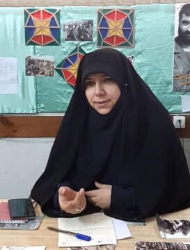 روشنگری زین العابدین(ع) با بهره گیری از ابزارهای فرهنگی و رسانه ای بوده است