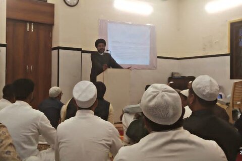 جامعۃ الامام امیر المؤمنین (ع) نجفی ہاؤس ممبئی میں "سیمینار مبلغین" کا انعقاد