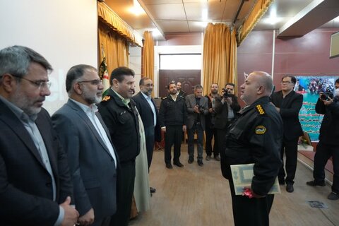 تصاویر تجلیل از عوامل تامین امنیت انتخابات در لرستان