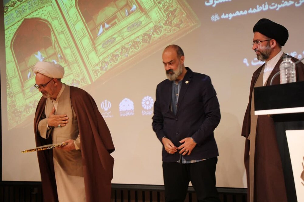 شرکت ۳۸ هزار شهروند قمی در جشنواره کتابخوانی رضوی + اسامی برگزیدگان