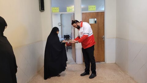 تصاویر/افتتاحیه کانون هلال احمر مدرسه علمیه الهیه ساوه
