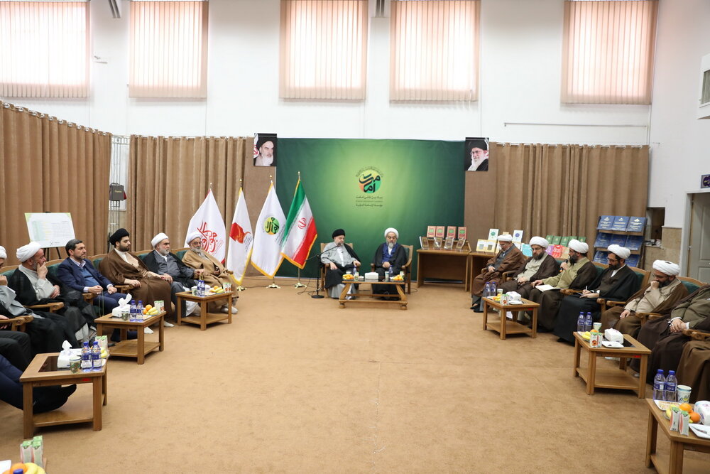 دیدار نماینده آیت الله العظمی سیستانی با مدیران و اساتید بنیاد بین المللی امامت