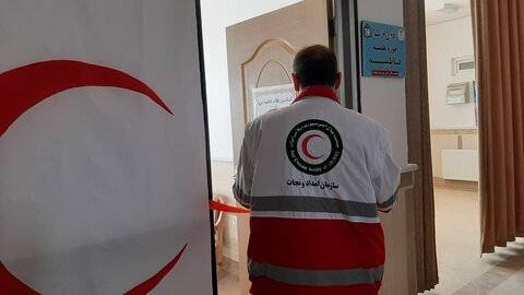 تصاویر/افتتاحیه کانون هلال احمر مدرسه علمیه فاطمیه محلات