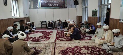 تصاویر / برگزاری محافل انس با قرآن در مدارس علمیه استان قزوین