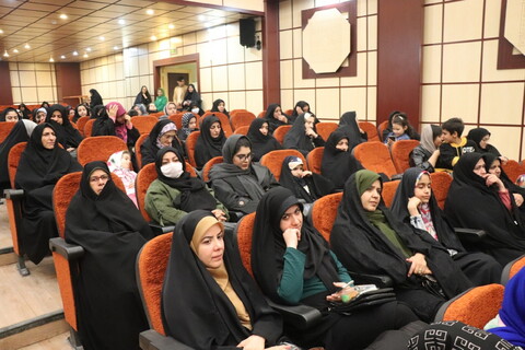 اختتامیه نخستین جشنواره استانی "نهج البلاغه در آینه هنر"  در شهرضای اصفهان