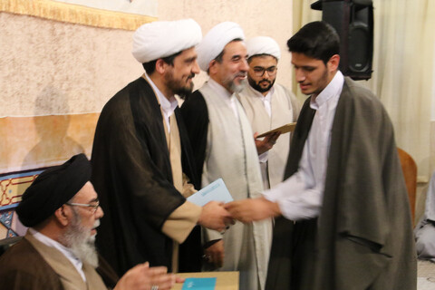 تصاویر/ مراسم فارغ التحفیضان مدرسه علمیه تخصصی شهید طباطبایی نژاد اصفهان