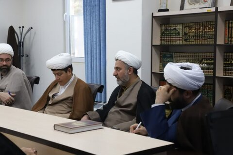 تصاویر/ جلسه شورای نهادهای عالی حوزوی به میزبانی حوزه علمیه کردستان