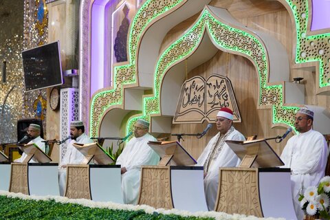 برگزاری مجلس جزء خوانی قرآن در عتبه عسکریه