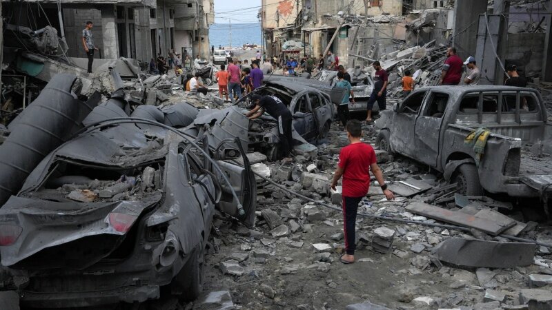 গাজায় বর্বর ইহুদিবাদী হামলা অব্যাহত রয়েছে, বহু ফিলিস্তিনি শহীদ ও আহত গাজায় বর্বর ইহুদিবাদী হামলা অব্যাহত রয়েছে, বহু ফিলিস্তিনি শহীদ ও আহত হয়েছে।