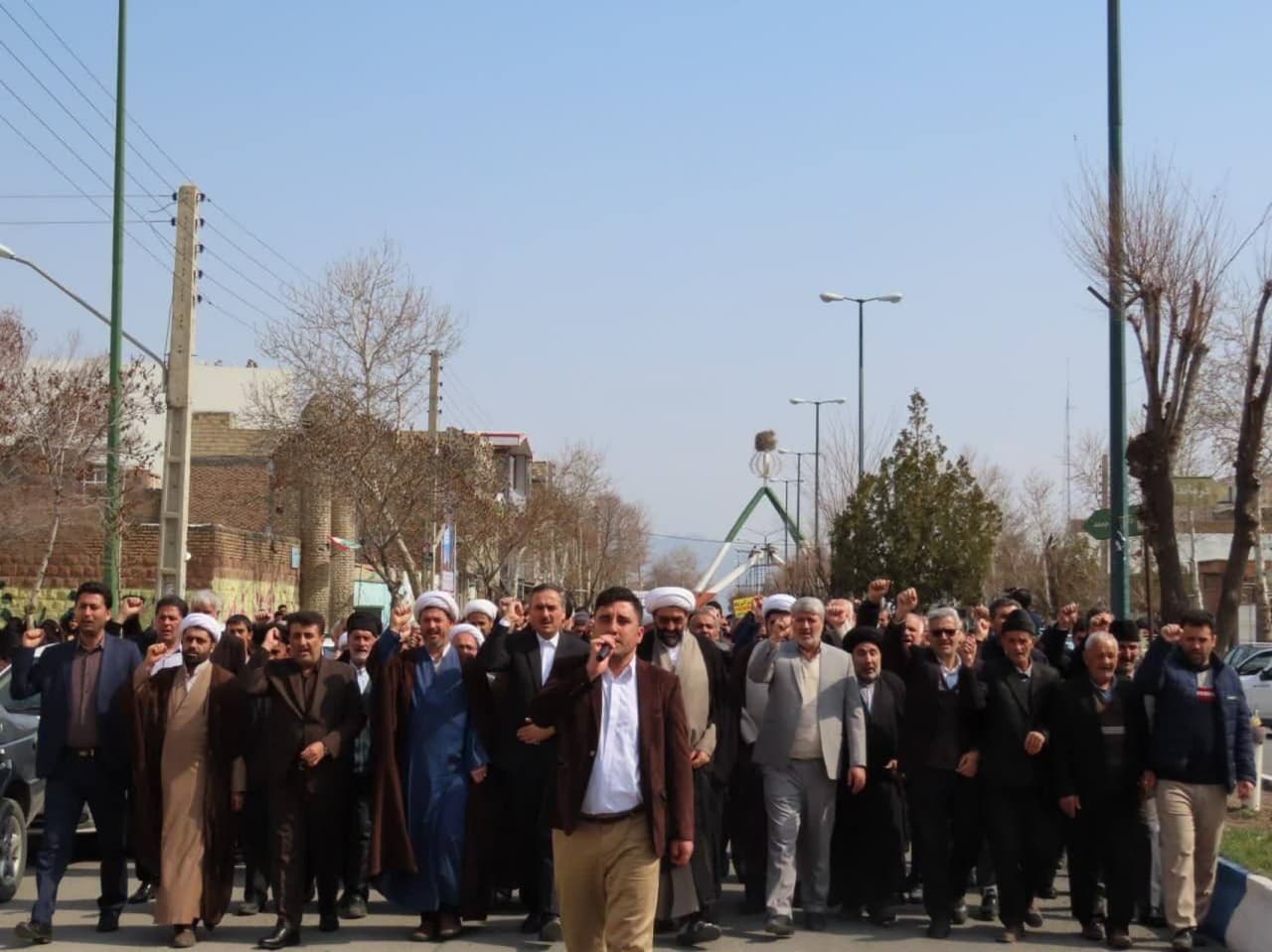 تصاویر/ راهپیمایی مردم شهرستان چایپاره در حمایت از فلسطین