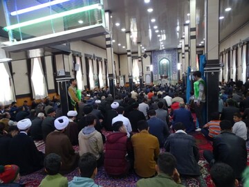 تصاویر/ اقامه نماز جمعه شهرستان چهاربرج