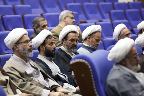 تصاویر/ جلسه هم اندیشی تحلات اخلاقی و خانوادگی در جامه ایران