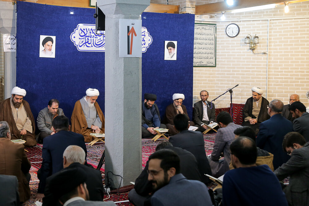 مرکز اعمال صالحه ولایت اهل بیت عصمت و طهارت است