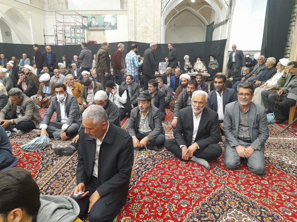 هیجدهمین سالگرد ارتحال آیت الله یثربی در کاشان برگزار شد+ عکس