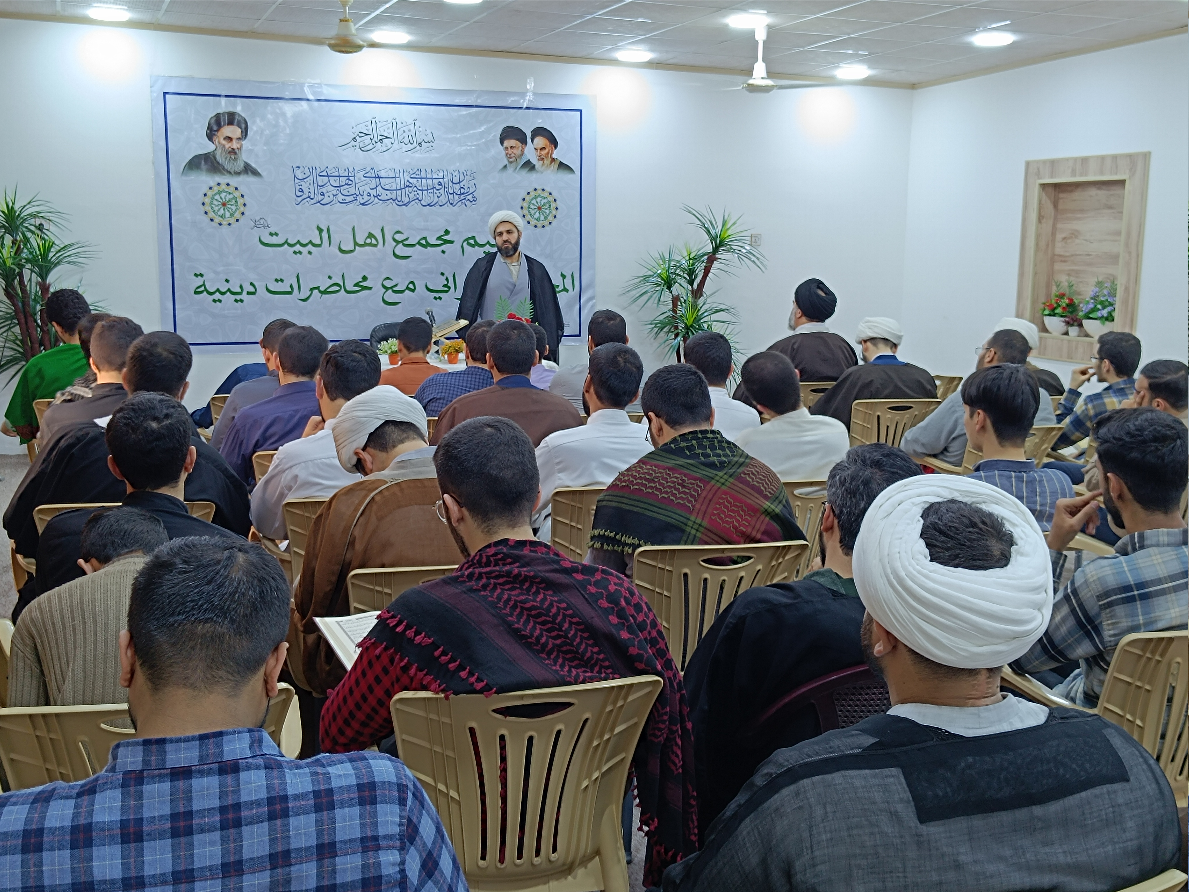 اردوی علمی در محضر امیر علیه السلام مدرسه علمیه شهید صدوقی۲ قم در عراق + عکس