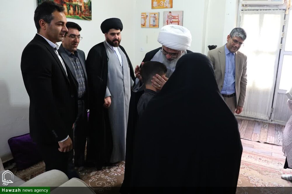 عید متفاوت امام جمعه بوشهر+تصاویر