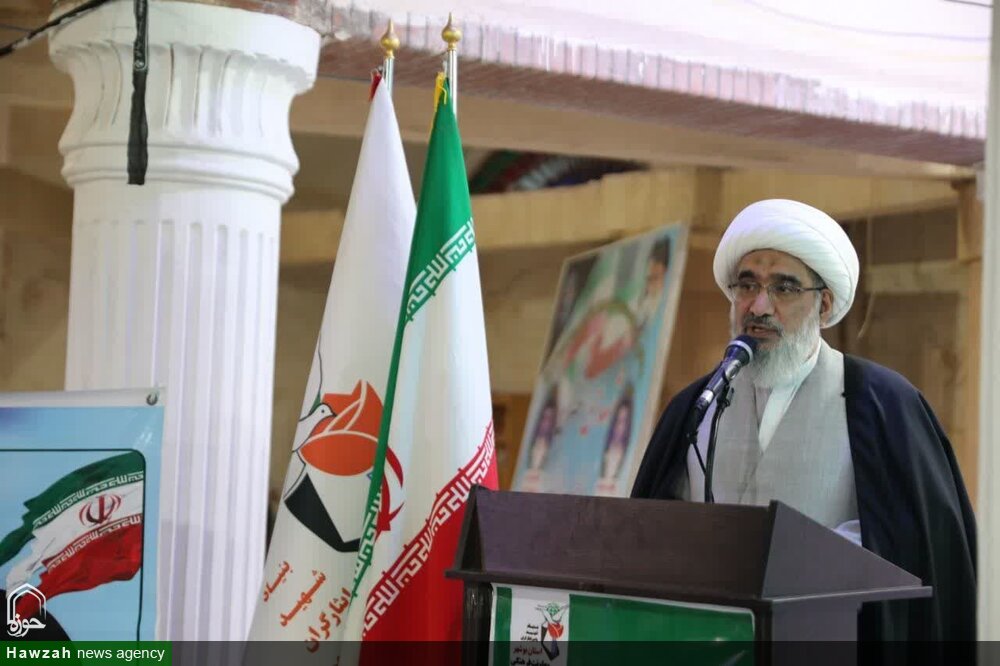 عید متفاوت امام جمعه بوشهر+تصاویر