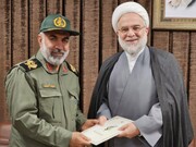 نیروهای نظامی در کشور برای ملت ایران مایه امنیت و آرامش هستند