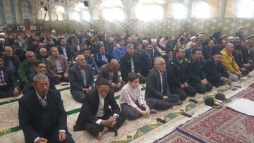 تصاویر/ اقامه نماز جمعه شهرستان ماهنشان