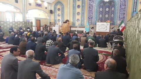 تصاویر/ اقامه نماز جمعه شهرستان ماهنشان
