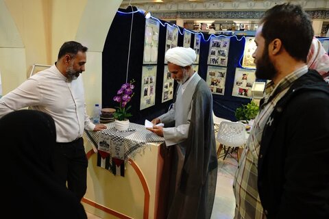 برگزاری مسابقه قرآنی در غرفه شهدای روحانیت نمایشگاه بین المللی قرآن